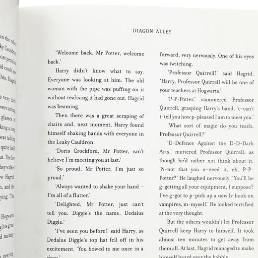哈利波特与魔法石 插图平装版 英文原版 Harry Potter and the Philosopher’s Stone Illustrated Edition JK罗琳 英文版进口书 商品图3