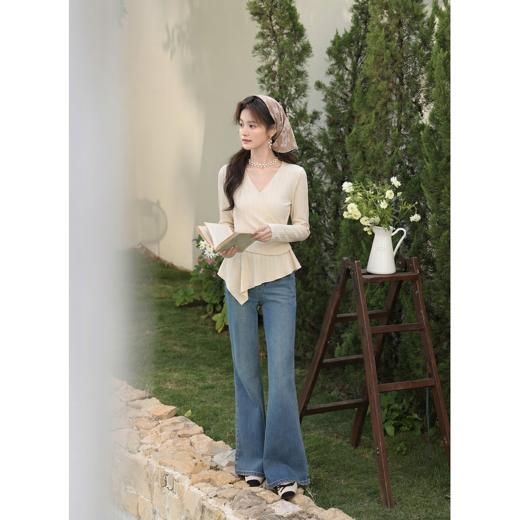 鹿向南「春日温柔」杏色长袖T恤春季新款法式修身显瘦设计感上衣 商品图3