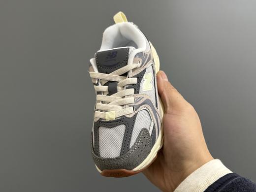 点此购买 NB530网面儿童松紧带老爹运动鞋 xcl 340670 商品图14