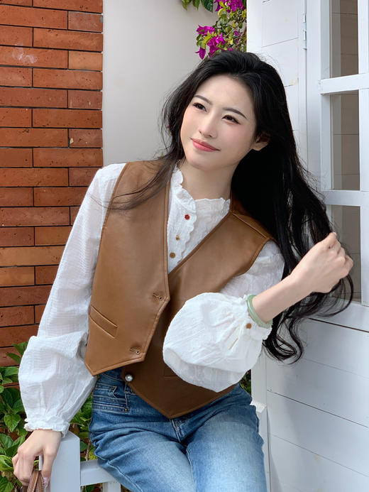 【百图lulu定制】【建模马甲】V领 珍珠扣 百搭 PU皮马甲 商品图1