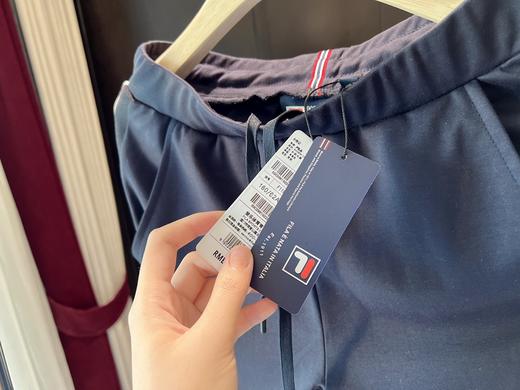 点此购买 斐乐春秋季女士运动休闲长裤 qk 340752 商品图11