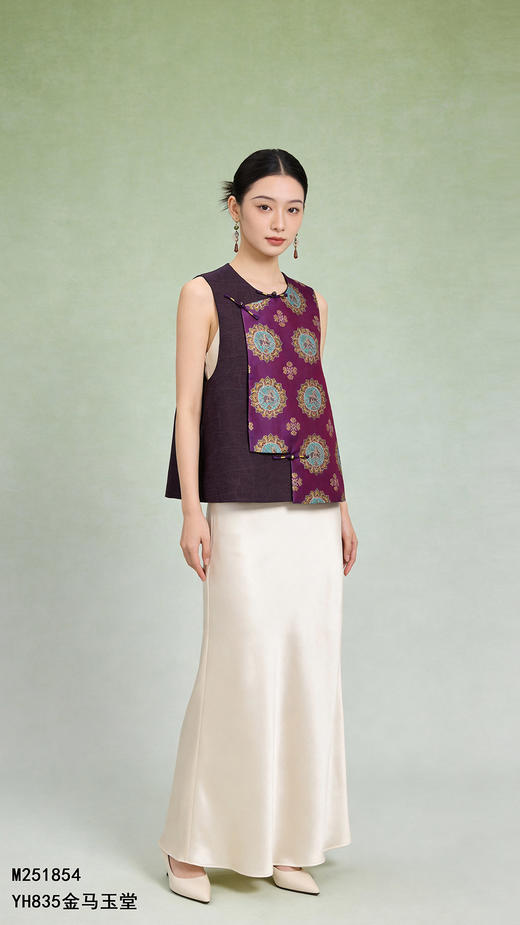 M251854马甲 商品图2