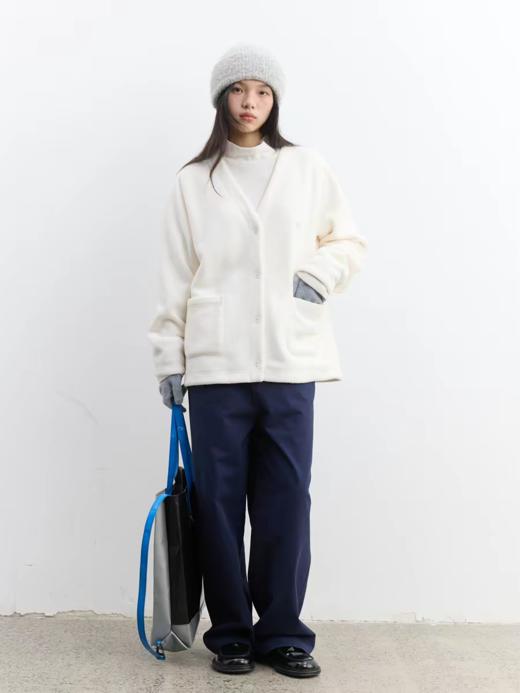 步履不停/5D23170C/v领重磅抗菌休闲外套摇粒绒开衫 商品图2