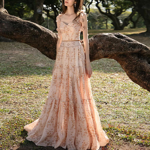 裁缝学苑AS640印花超大裙摆伞裙+吊带套装纸样女装服装打板图纸 商品图5