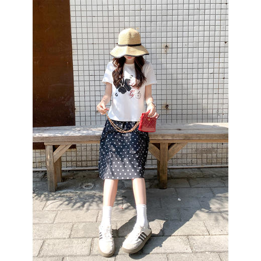 <曾小咸推荐>4.13现货秒杀 ！微信超特价！韩系印花短袖 日常109.99 立减50 秒杀59.99！！碎花半身裙  秒杀79.99！！ 商品图1