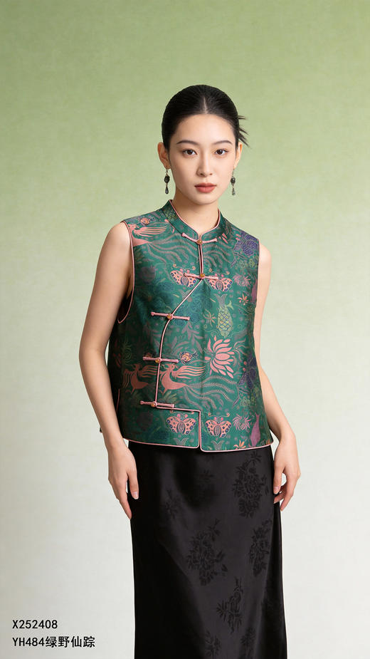 X252408马甲 商品图0