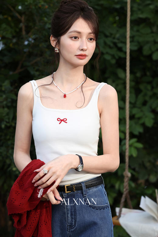 鹿向南「漫春柔叙」白色无袖内搭背心女春夏修身短款吊带打底衫 商品图5