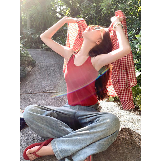 <曾小咸推荐>慵懒风红格子宽松防晒衬衫 商品图3