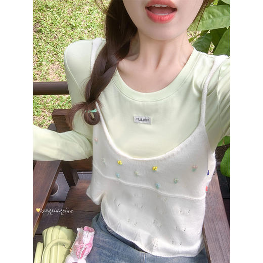 <曾小咸推荐>韩系针织白色V领短吊带背心 商品图0