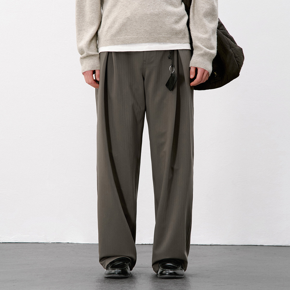 714street宽松显瘦人字褶裥休闲西裤2026春季垂坠感老钱风裤子男