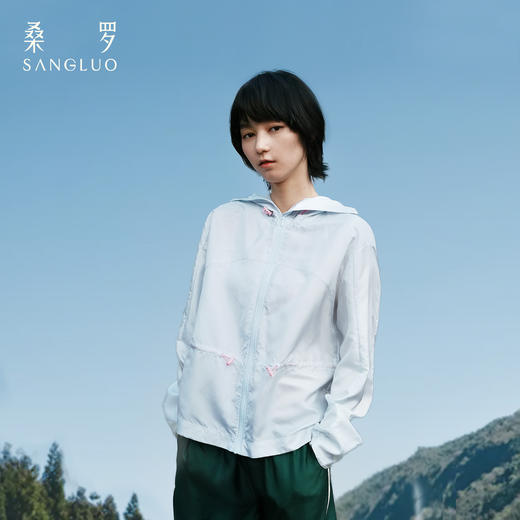 桑罗抽绳桑蚕丝防晒衣清爽透气防紫外线女夏外穿连帽外套修身显瘦 商品图1