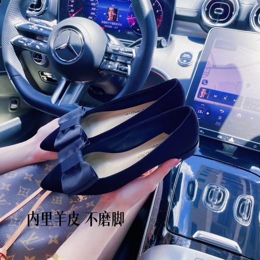 点此购买 CAROLINALIYA女士尖头蝴蝶结气质单鞋 dx 340748 商品图9