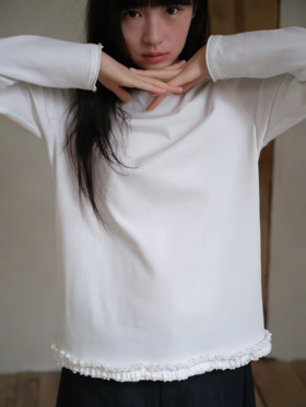 步履不停/6A16106C/半高领花边长袖T