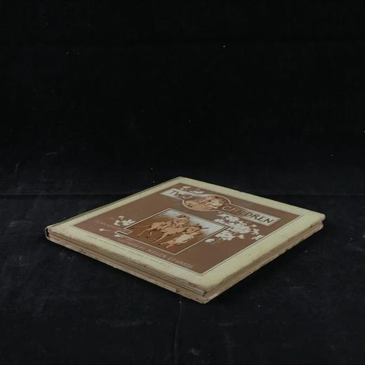 1884年 韦瑟利《两个孩子》 爱德华兹精美彩色插图 布脊精装36开 商品图1