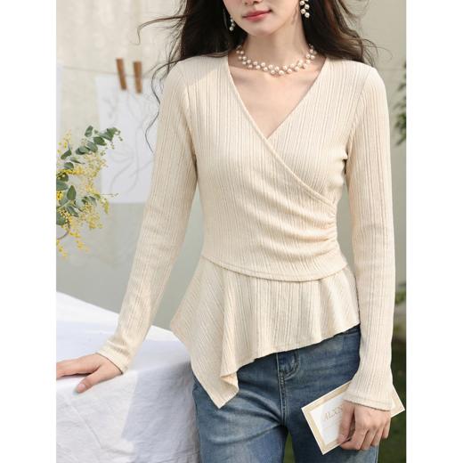 鹿向南「春日温柔」杏色长袖T恤春季新款法式修身显瘦设计感上衣 商品图2