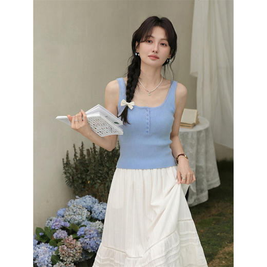 鹿向南「潮汐海岸」蓝色无袖针织背心女春季新款修身短款吊带上衣 商品图2
