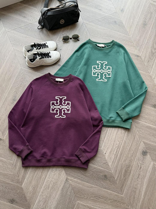 T*ory Burch汤丽·柏琦 经典双T logo毛巾刺绣插肩款卫衣 商品图14