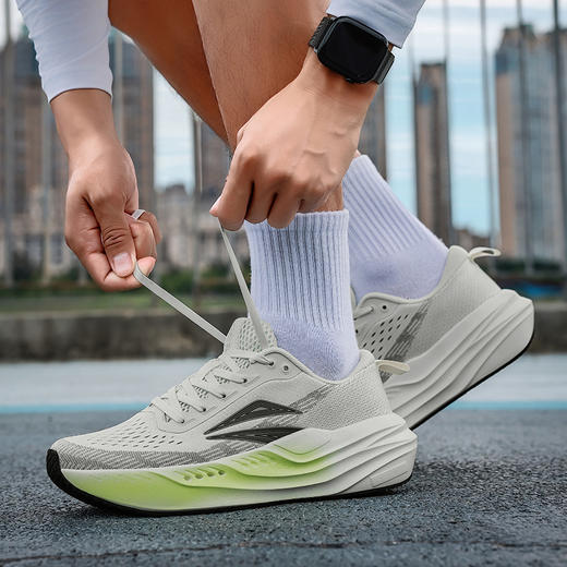 【2026春夏新品KAIBA「轻春畅跑鞋」】超临界中底+贾卡网面，加固脚踝设计，专为国人脚型设计品质保证 商品图8