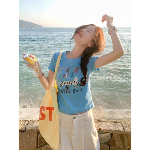 <曾小咸推荐>韩系印花短袖t恤女蓝色上衣 商品图0