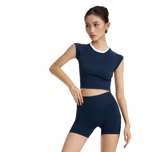 【路路精选】新款时尚跑步运动圆领纯色瑜伽服女修身美体运动透气排汗运动T恤 商品图4