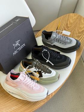 点此购买 始祖鸟男女款尼龙防滑耐磨低帮越野跑步鞋 dx 340730