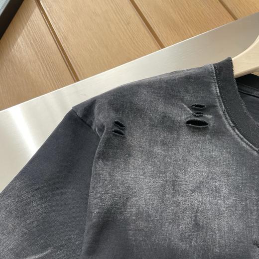 点此购买 巴宝莉春夏季男女款水洗裂痕短袖T恤 md 340705 商品图7