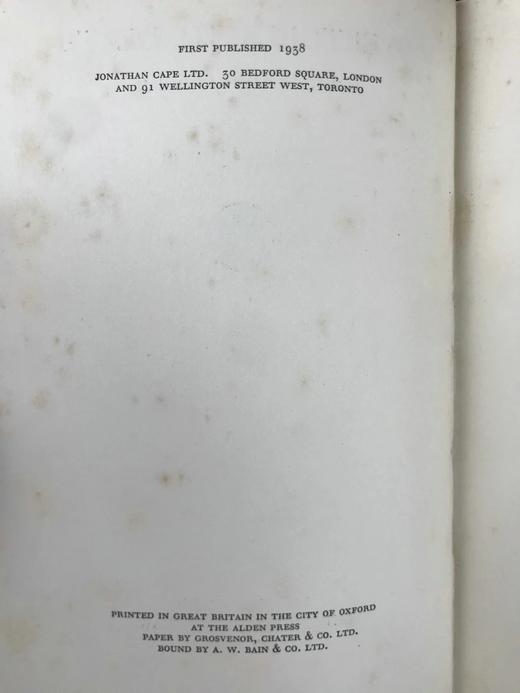 1938年 塞西尔·戴-刘易斯《死亡序曲及其他诗歌》 布面精装32开 商品图3