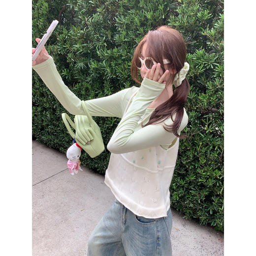 <曾小咸推荐>韩系针织白色V领短吊带背心 商品图3