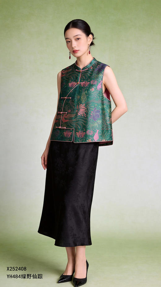 X252408马甲 商品图1