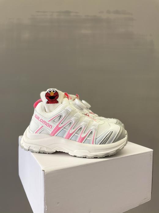 点此购买 萨洛蒙儿童户外运动旋钮扣休闲鞋 xcl 340455 商品图3