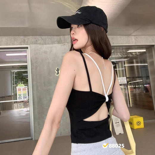 【夏天必备❗️假两件撞色辣妹吊带】撞色系镂空纯欲美背，多巴胺特调，假两件露背小吊带，新款外穿修身显瘦内搭短款上衣L 商品图1