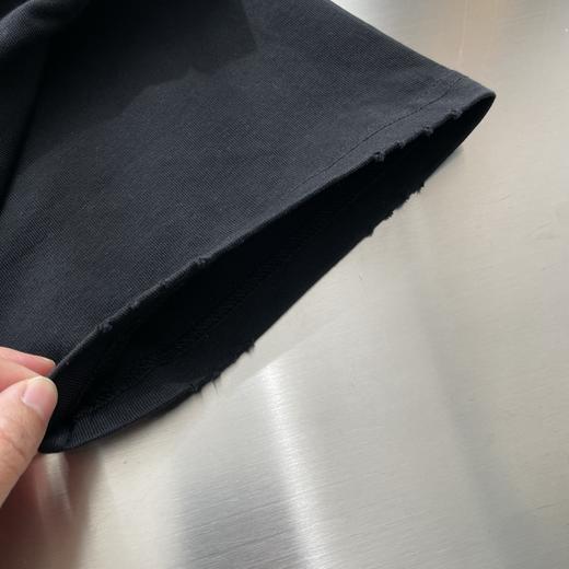 点此购买 克罗心春夏季男女款背后重工刺绣贴布立体短袖T恤 md 340707 商品图7