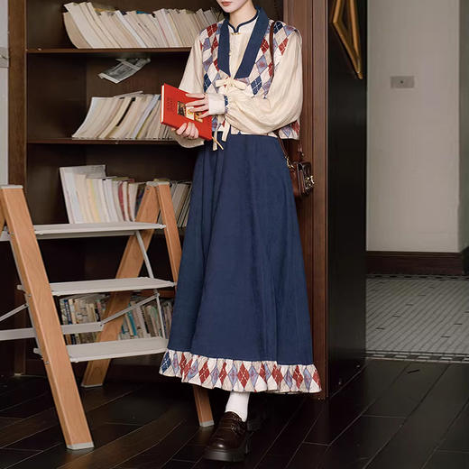 裁缝学苑AQ596天丝衬衣格纹马甲半身裙立领衬衫套装纸样三件套样板 商品图1