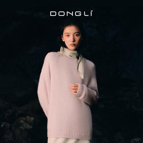 东黎 • 复苏的呼吸 绒丝柔软亲肤圆领套衫 6020