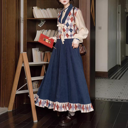 裁缝学苑AQ596天丝衬衣格纹马甲半身裙立领衬衫套装纸样三件套样板 商品图4