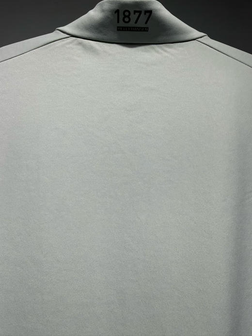 原单正品HH/海丽汉森男士半拉链衫！2026年春款，来自挪威国宝级户外品牌！航海系列！
海军蓝 灰色M L XL XXL 3XL
原价1180 商品图2