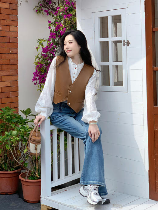 【百图lulu定制】【建模马甲】V领 珍珠扣 百搭 PU皮马甲 商品图2