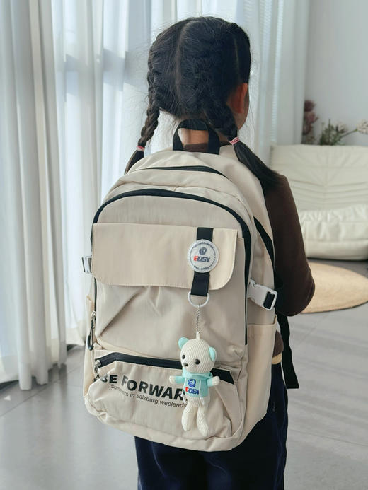 【开学季专场】学生书包  分散肩部压力  好背不压身  大容量+贴心分层设计  颜值高孩子们喜欢~ 商品图2