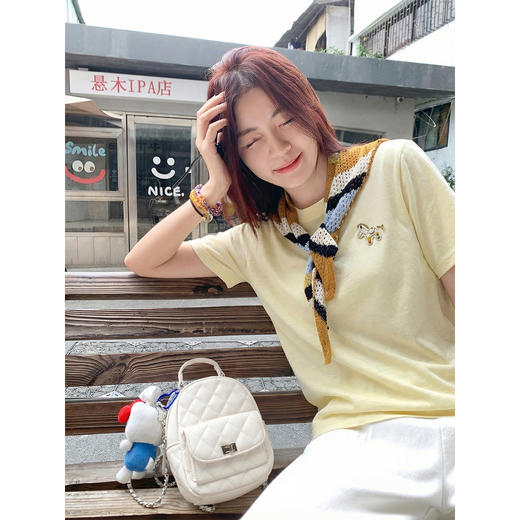<曾小咸推荐>韩系小马刺绣带披肩短袖t恤 商品图4
