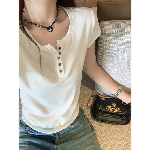 <曾小咸推荐>韩系白色纽扣短袖女t恤上衣 商品图1