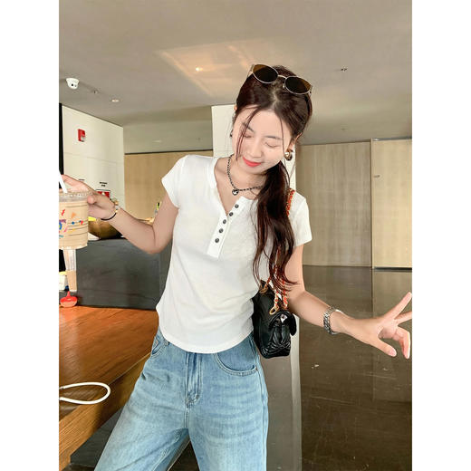 <曾小咸推荐>韩系白色纽扣短袖女t恤上衣 商品图2