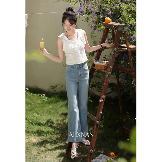 鹿向南「蓝水云烟」法式蓝色牛仔长裤春季款紧身休闲微喇九分裤女 商品图3