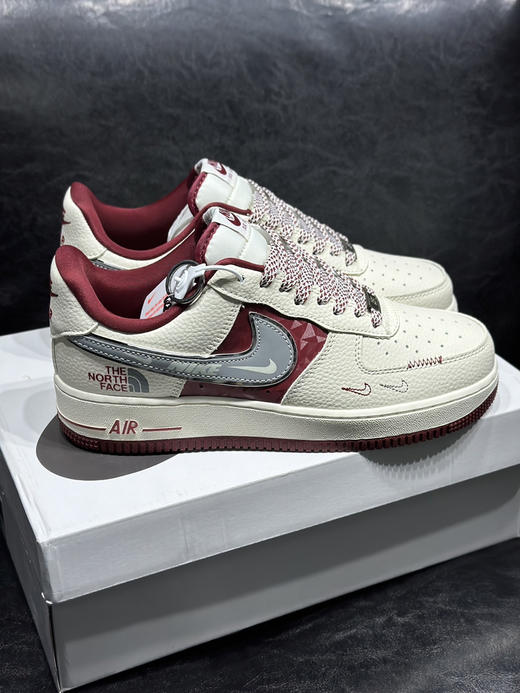 春季特惠💰350 Nk Air Force 1 空军一号 联名定制海外版本 商品图1
