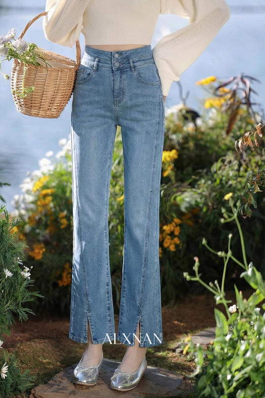 鹿向南「轻逸漫步」蓝色开叉微喇牛仔裤女春季小个子显瘦直筒长裤 商品图5