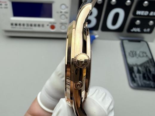 积家 玫瑰金月相大师男表39mm 商品图3