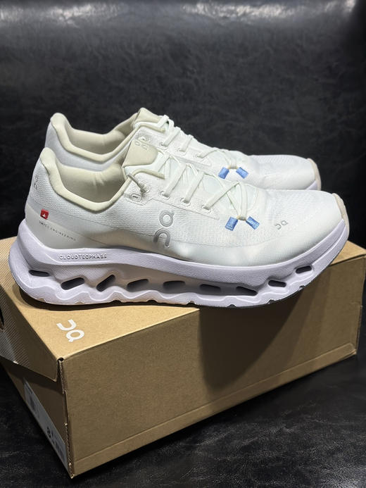 春季特惠💰320 欧版 出货 昂跑 tilt 海外楦头大脚掌 商品图1