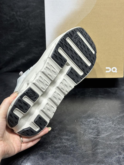 春季特惠💰320 欧版 出货 昂跑 tilt 海外楦头大脚掌 商品图5