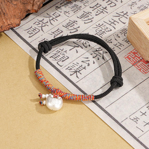 【足银999】 卡蒂罗KADER 小胖福银坨手绳 新中式国潮心想事成平安锁藏式可调节红绳 福运相随平安喜乐福运满满#好运 手链 男女同款情侣款 商品图1