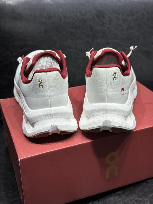 春季特惠💰320 欧版 出货 昂跑 tilt 海外楦头大脚掌 商品图2