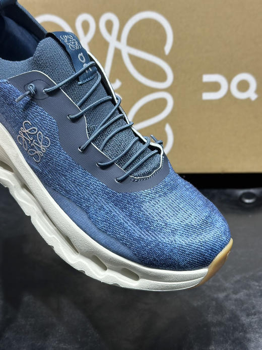 春季特惠💰300 LOEWE 罗意威 x On 昂跑 联名款 Cloudtilt 跑鞋 商品图8